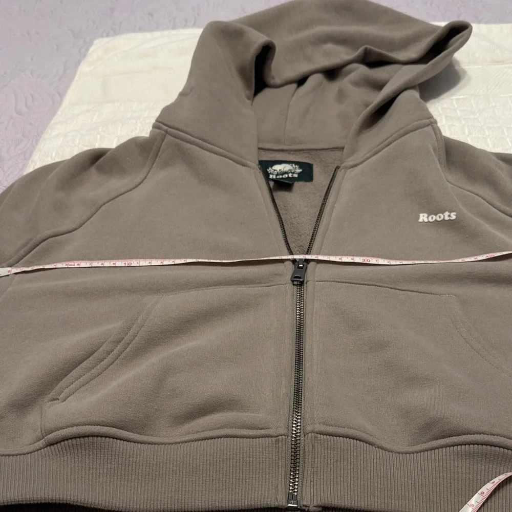 Roots Cropped Zip Hoodie in Taupe Brown/khaki/ - Picture 7 of 9